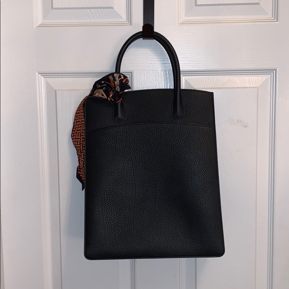 “Rare” Pre-owned Hermès Tote Clemence/Togo